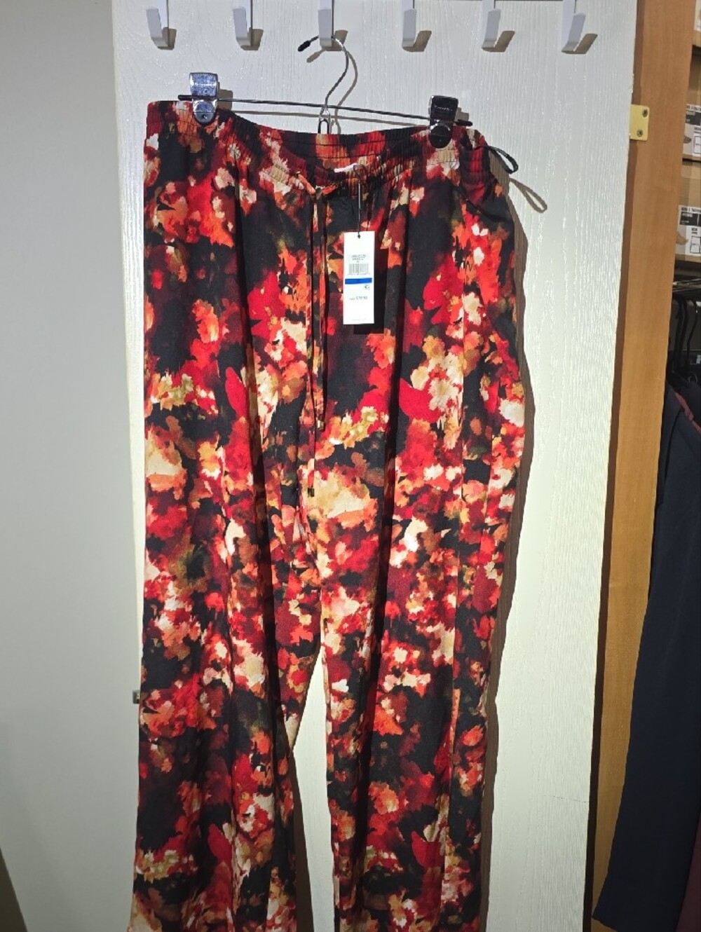 Calvin Klein XL NWT Floral Wide Leg Pants - Picture 2 of 7